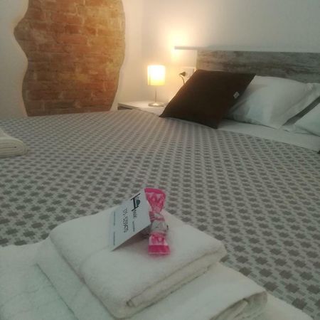 Bed and Breakfast B.House à Cagliari Extérieur photo