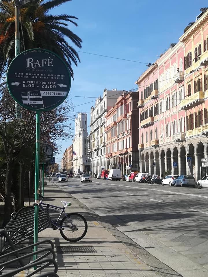 Bed and Breakfast B.House à Cagliari Extérieur photo